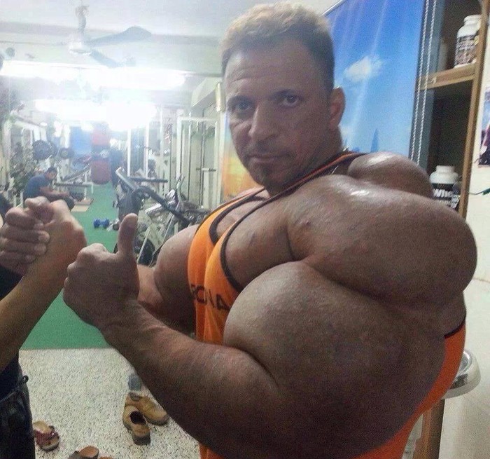 Čuo da se žene pale na mišiće, a on bi harem