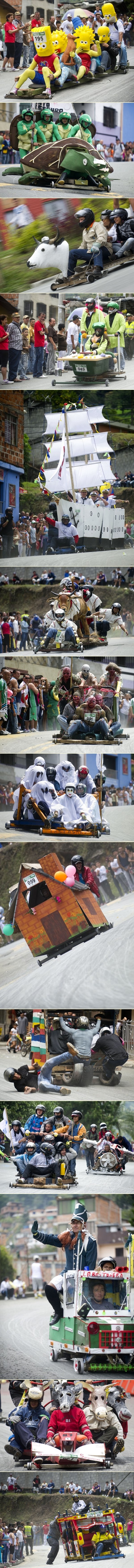 Otkačena "auto" utrka kolumbijskih maškara