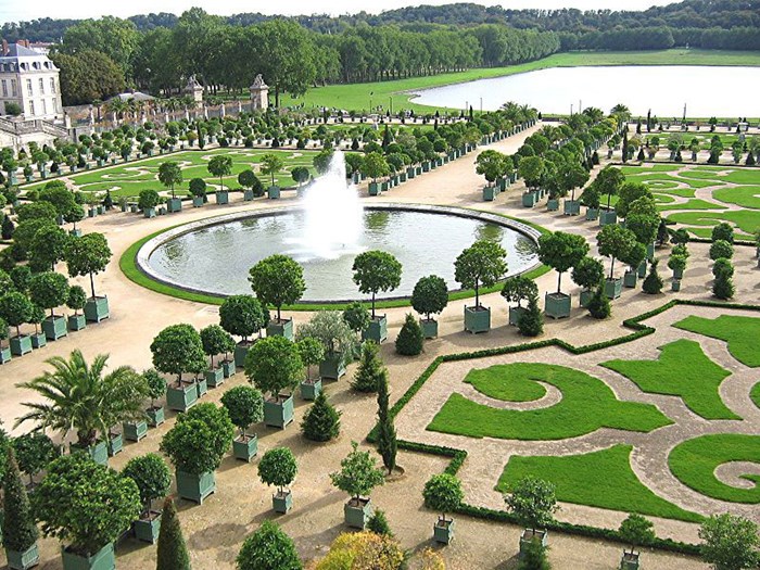 Versajski vrtovi