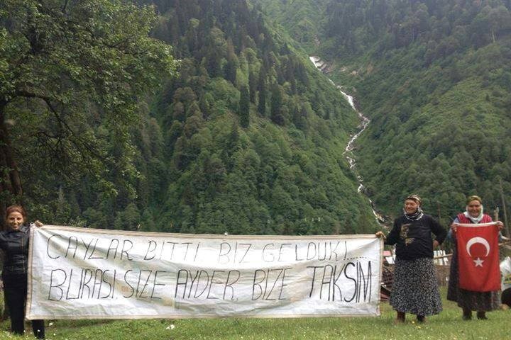 U Turskoj prosvjeduju i bake iz svakog "zabitog" sela