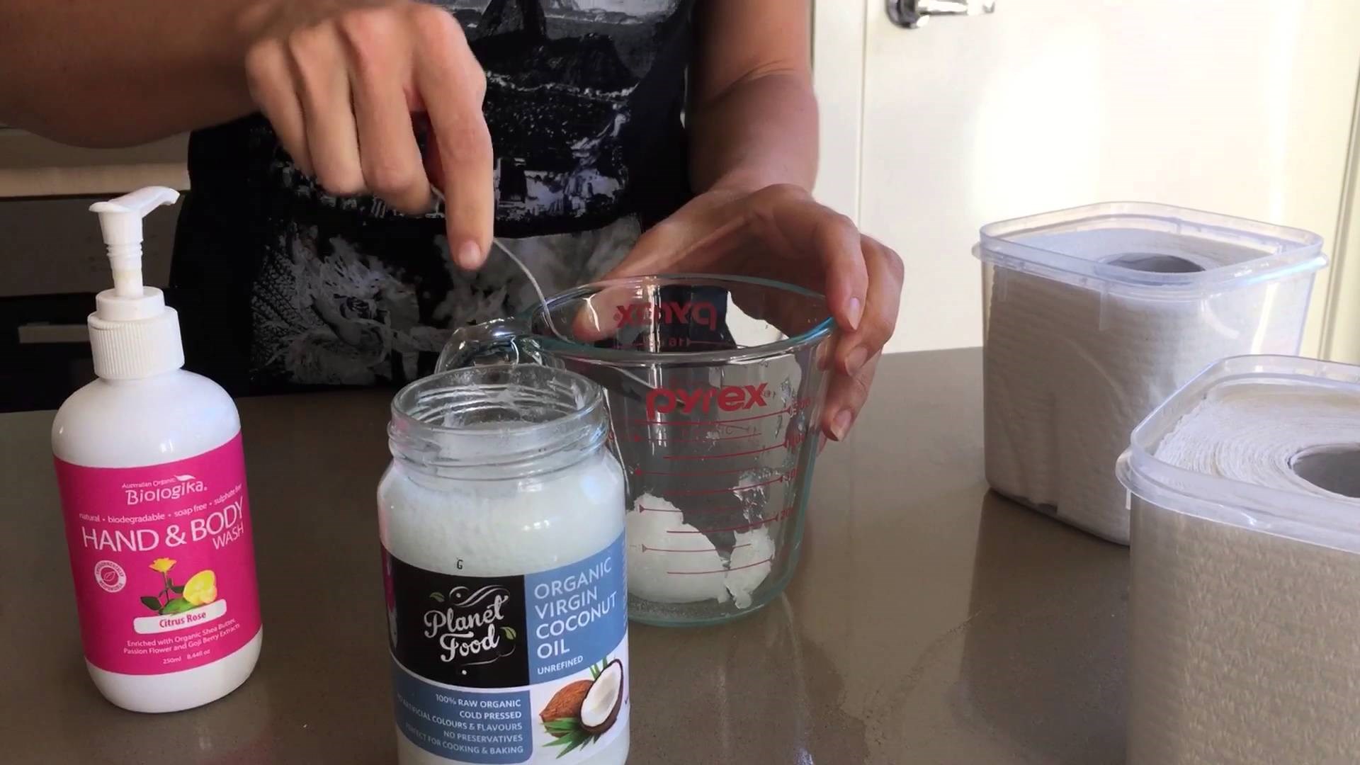 VIDEO: Genijalni izum za sve mame!