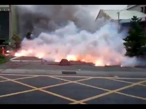 ZABRANJENA TRADICIJA: Kako izgleda eksplozija MILIJUN petardi?