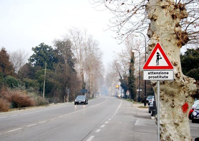 Oprez, prostitutke uz cestu?