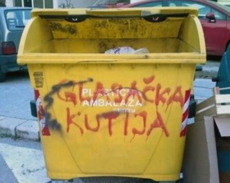 Genijalan grafit na kontejneru!