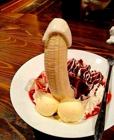 Digao im se broj ženskih gostiju