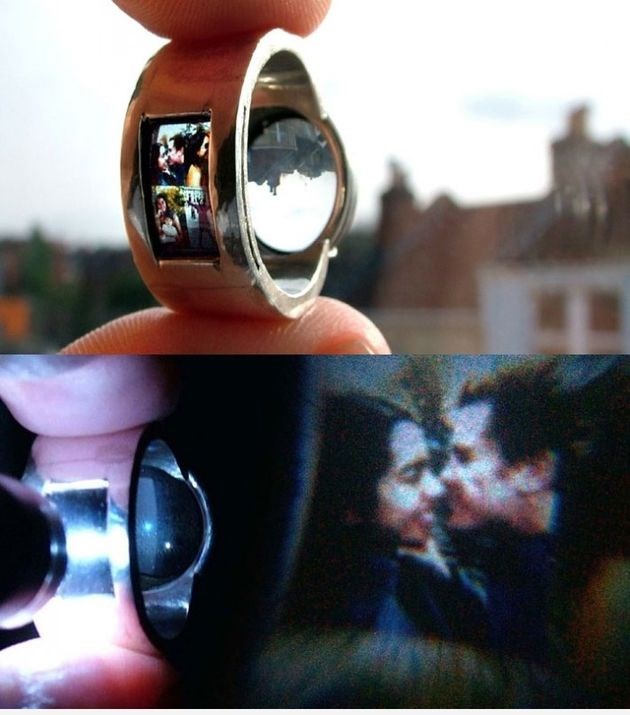 Zaručnički prsten s ugrađenim zajedničkim fotkama