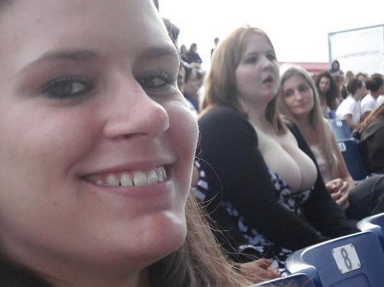 Kad jednostavno MORAŠ stati u dva broja manju haljinu