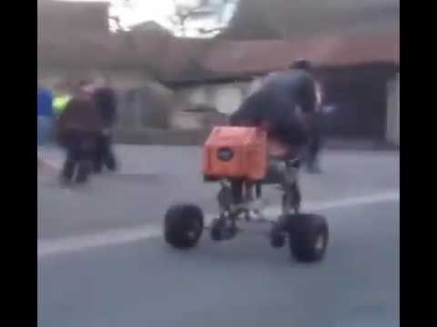 HIT NA FACEBOOKU Bauštelci miješalicu pretvorili u vozilo?!