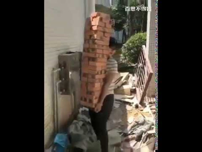 VIDEO Ovako se radi na njihovim gradilištima: Mlade Kineskinje dokazale da su sitne, ali dinamitne!