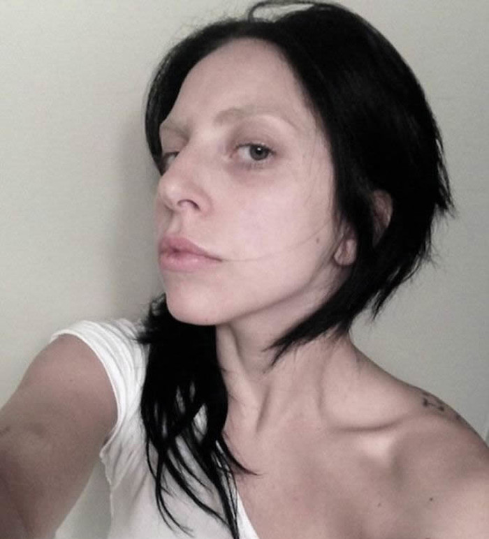 Lady Gaga bez šminke