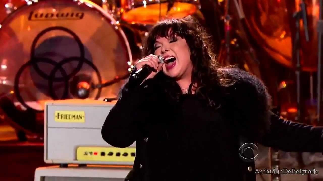 SPOT : Rasplakali Zeppeline fantastičnom izvedbom njihovog hita ! 