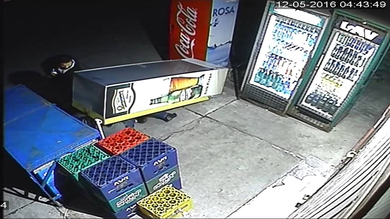 Epska bitka Srbina i frižidera!