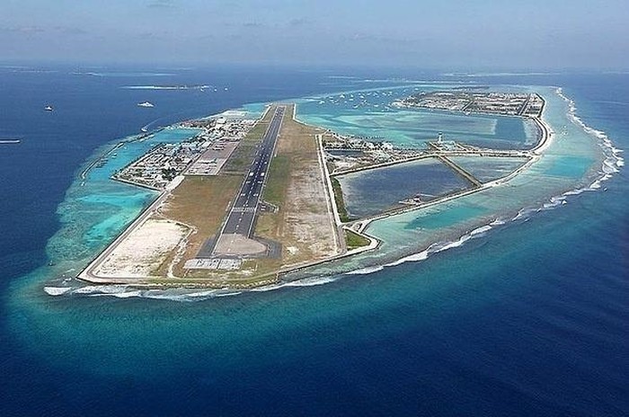 Na Maldivima doslovno slijećeš u more