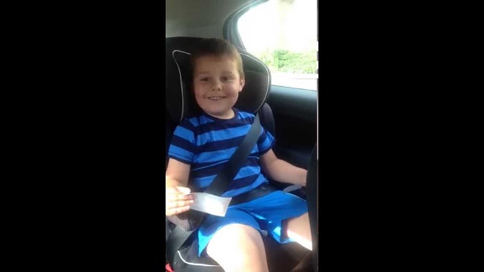 VIDEO: Presretni dječak oduševio reakcijom na vijest da će postati braco!