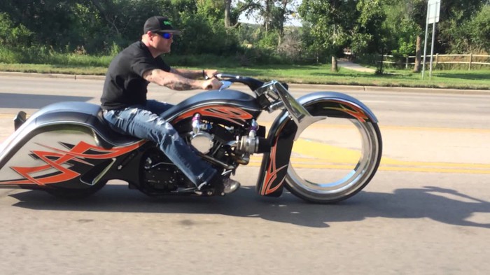 VIDEO: Ovaj Harley Davidson je najluđi motor kojeg ste ikada vidjeli!