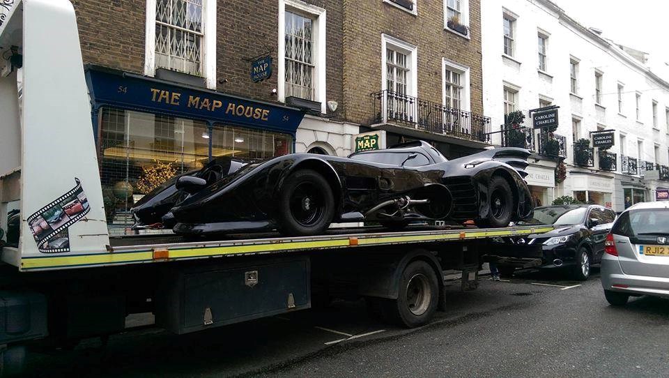 Pauk digao Batmanov auto