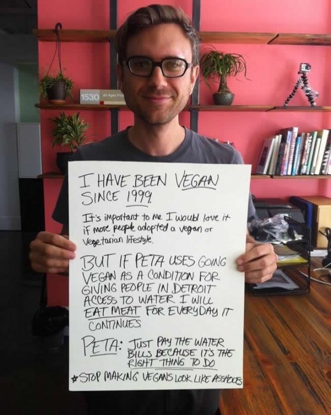 PETA ucjenjuje sirotinju: Postanite vegani ili ne pomažemo