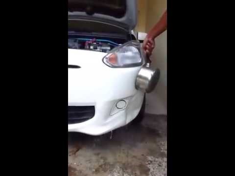 VIDEO: Genijalno jednostavan način popravka branika kad vas udare na parkingu