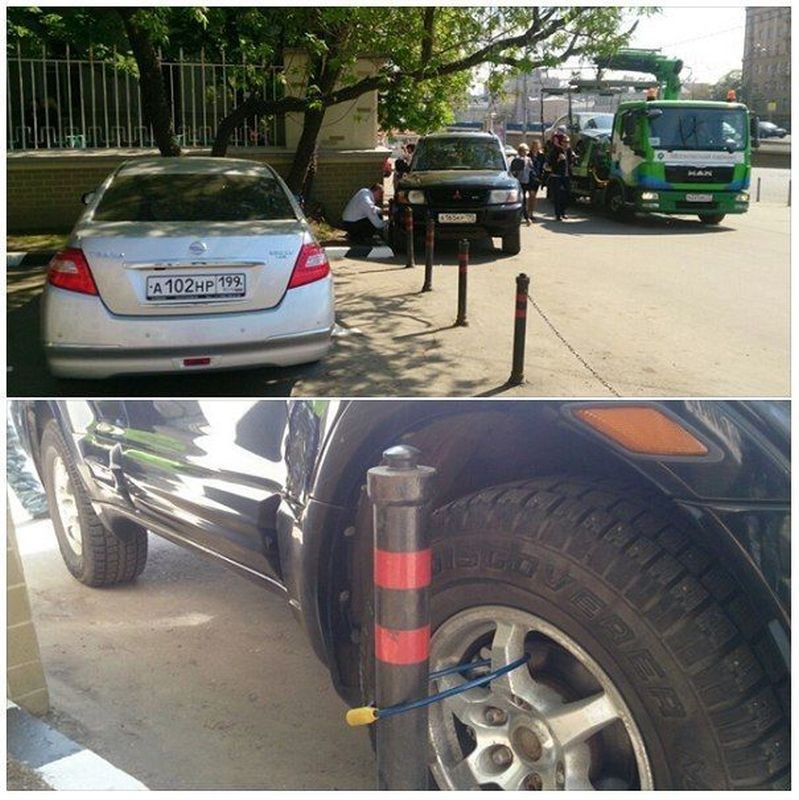 Vezao auto za stupić sajlom za bicikle