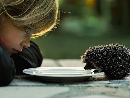 Podijeli s najmanjima, jednom će i tebi trebati