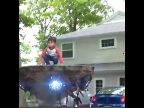 Ovaj malac ima najkul tatu na svijetu, pogledajte specijalne efekte!