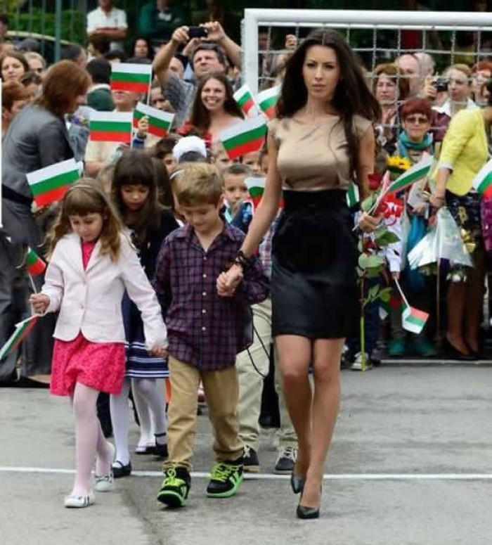 Žešće seksi osnovnoškolska učiteljica iz Bugarske