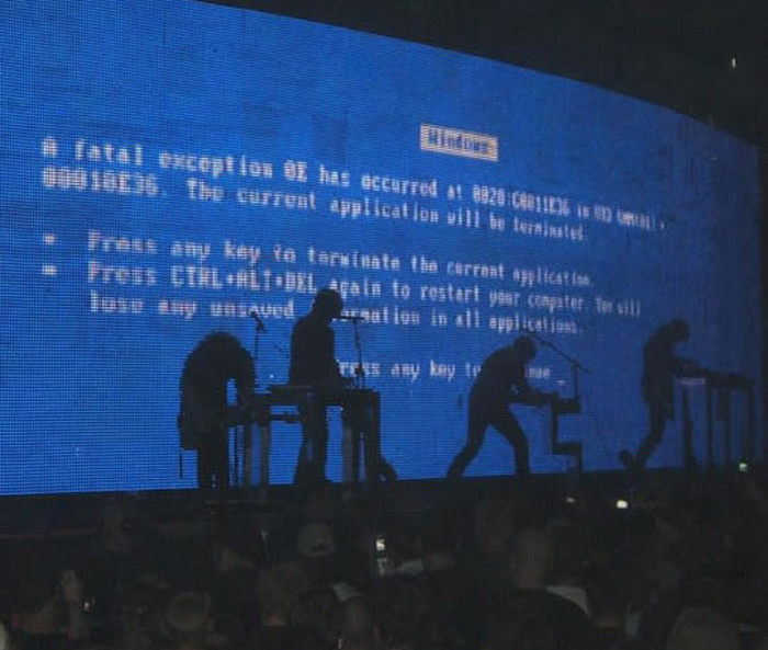 Glupi Windowsi: Plavi Ekran Smrti uvijek sve upropasti!