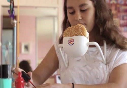 Držač hamburgera: Sad smo prelijeni i za tovit se smećem?