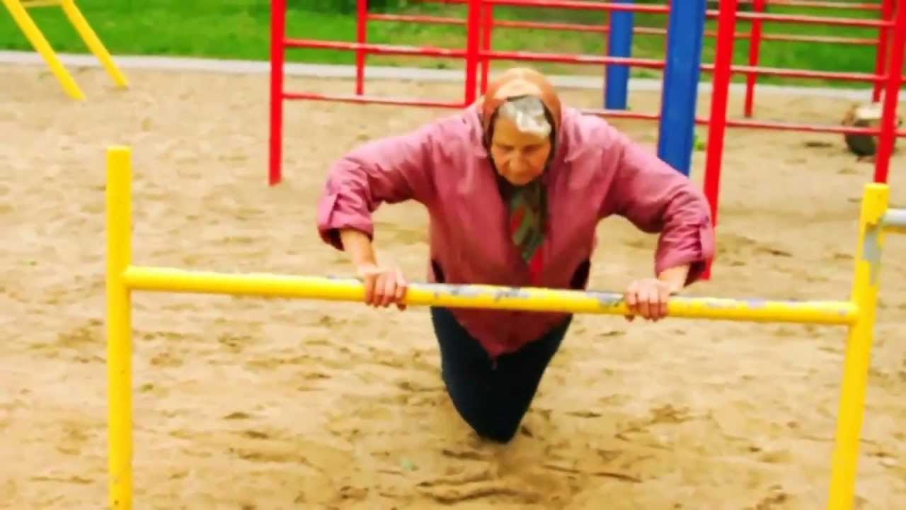 NEVJEROJATNO! Pogledajte što ova baka iz Rusije radi u 72. godini života!