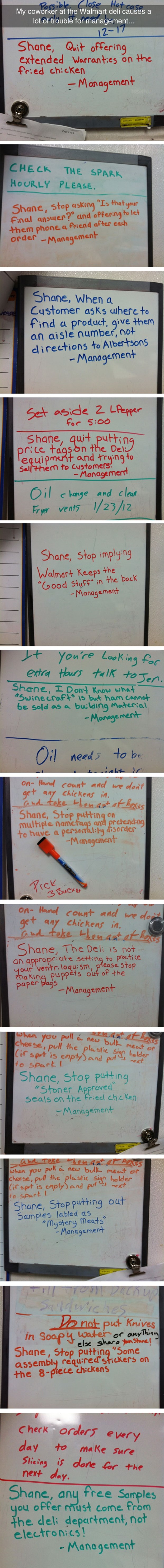 Urnebesne poruke uprave genijalnom zaposleniku