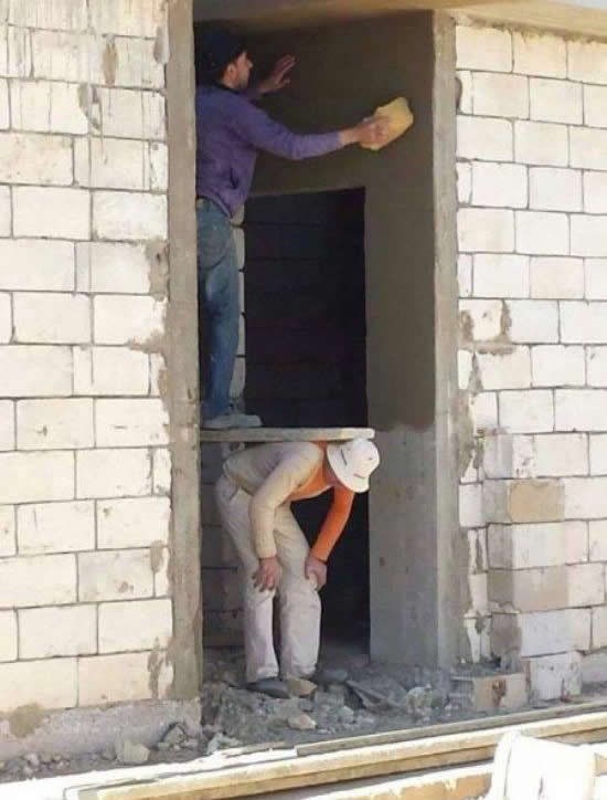 Bauštelci su moderno "roblje za piramide"?