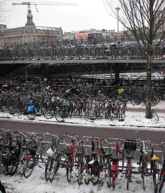 Tipično parkiralište u Nizozemskoj
