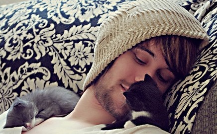 On zna da cure padaju na slatkoću