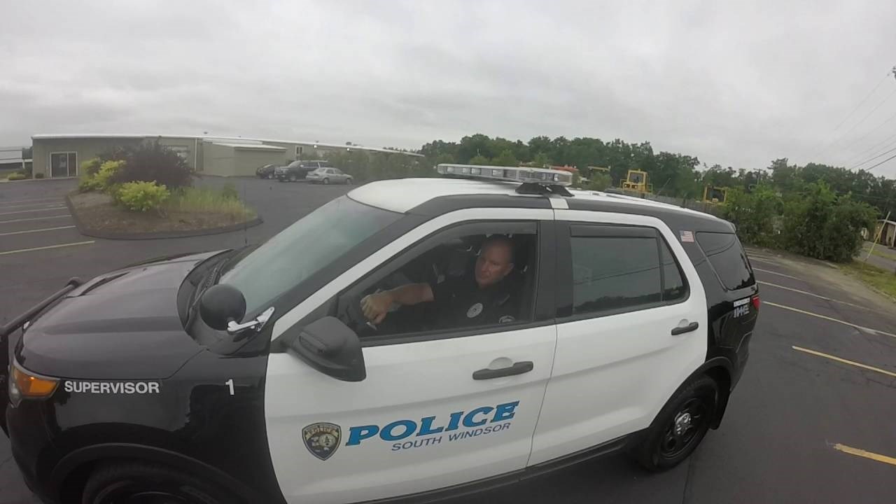 VIDEO Žena motociklistu presjekla put, on joj se odmah legalno osvetio!