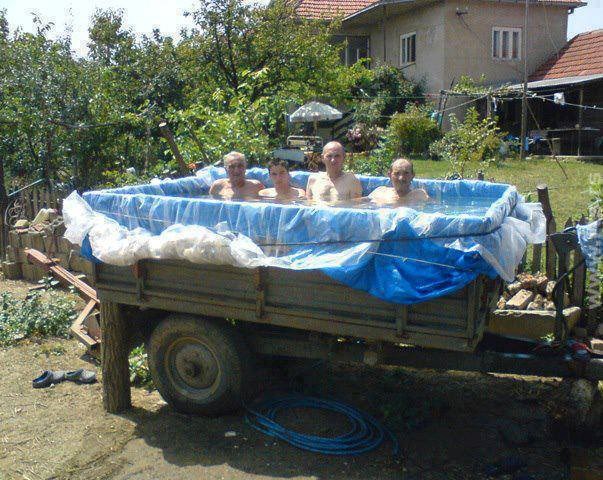 Jel' i za ovaj bazen treba građevinska?