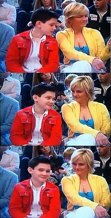 Malo si je bacio pogled