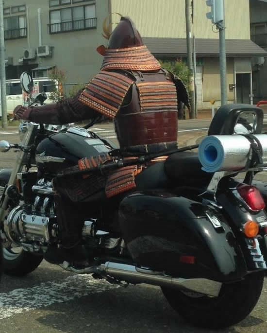 Japanski bajkeri otišlu u retro ekstreme