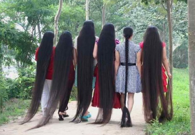 Duga kosa im je "u genima"