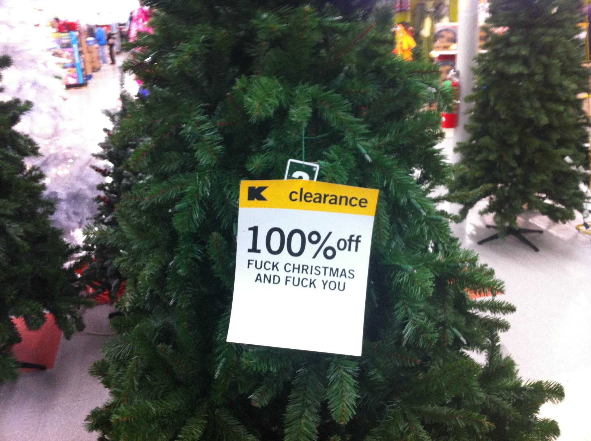 Prodavači jelki nakon izbirljivih mušterija