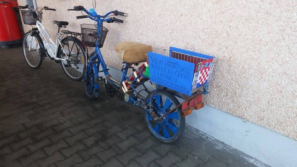 Hrvatska, Katolička crkva i latinica: Ovo je najhrvatskiji bicikl na svijetu!