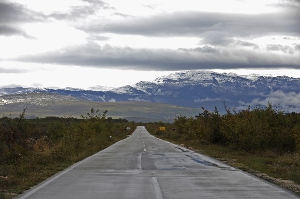 Snijeg prekrio obronke Dinare