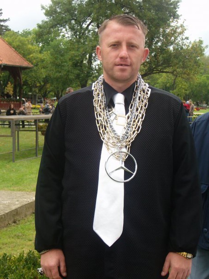 Nisi faca ako imaš sve zube i nula lančina