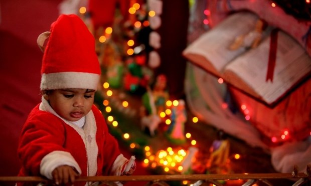 Mali indijski Djed Mraz