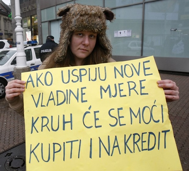 Ekskluzivno iz Vlade: Uskoro i kruh na kredit!