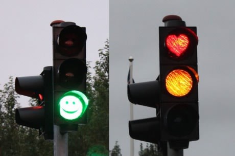 Veseli semafori na Islandu vole svoje vozače