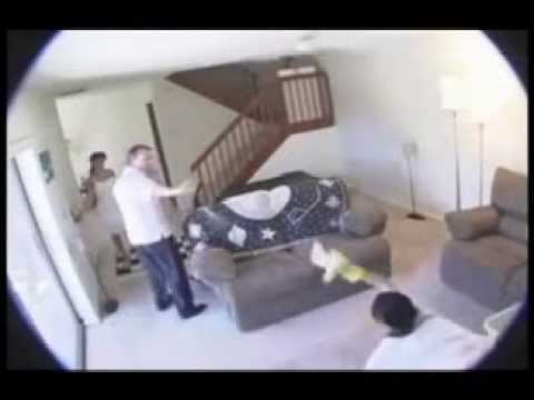 Postavio kameru, pa se šokirao kad je vidio s kim ga žena vara!