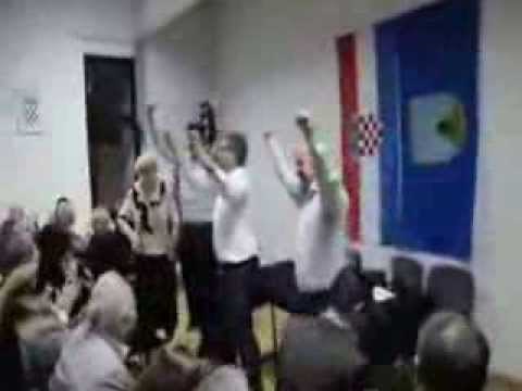 VIDEO: SDP-ovi političari ulovljeni u skidanju na narodnjacima!