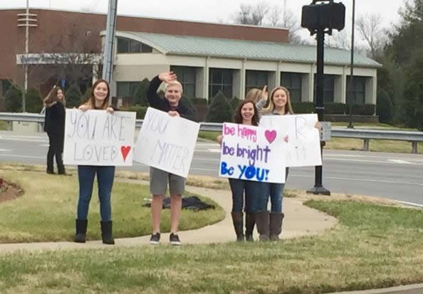 Ima danas i normalne djece, nije sve crno!