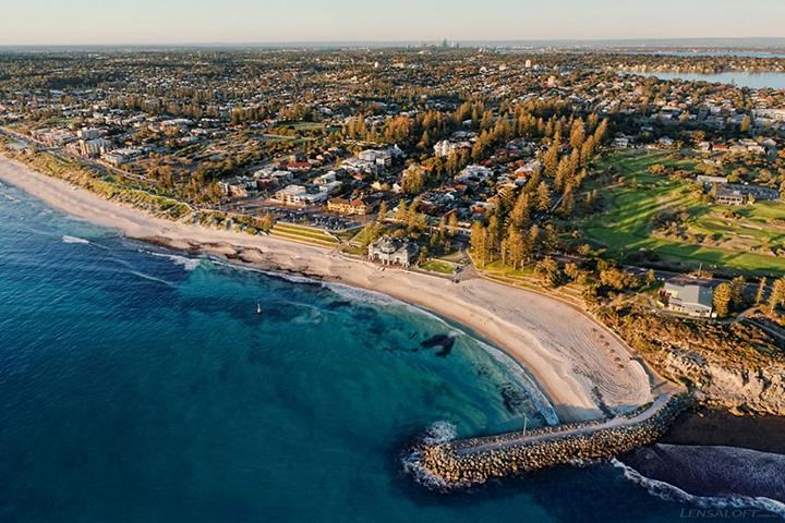 More i kilometri pijeska - Cottesloe Beach, Australija