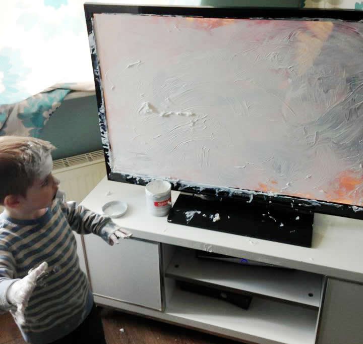 Kad klinac krivo shvati plazma TV